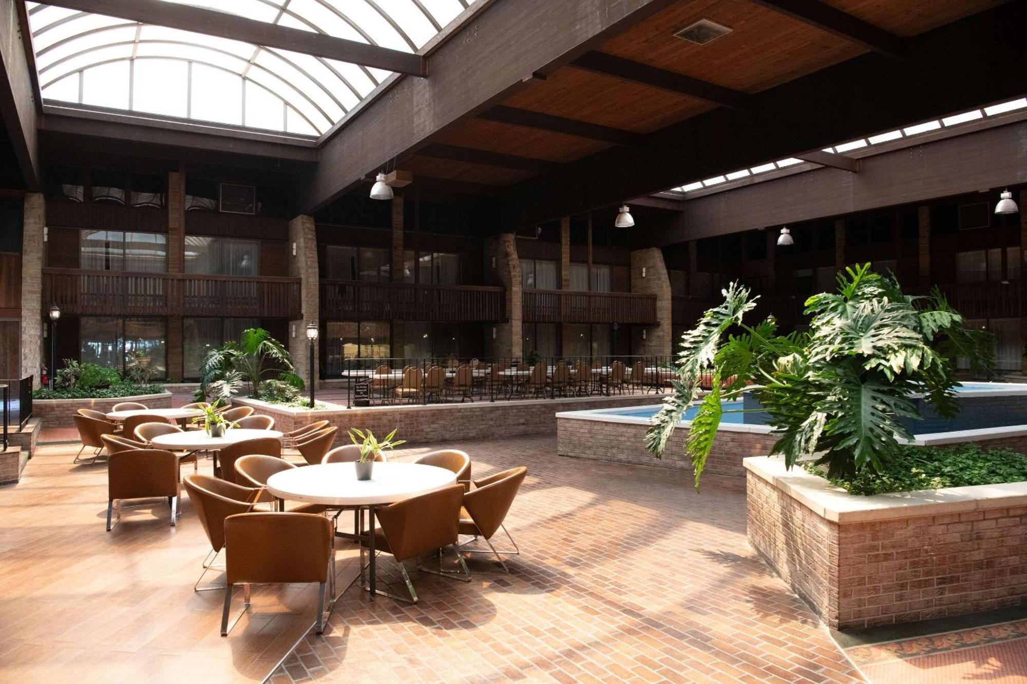 Quality Inn & Conference Center Somerset Zewnętrze zdjęcie