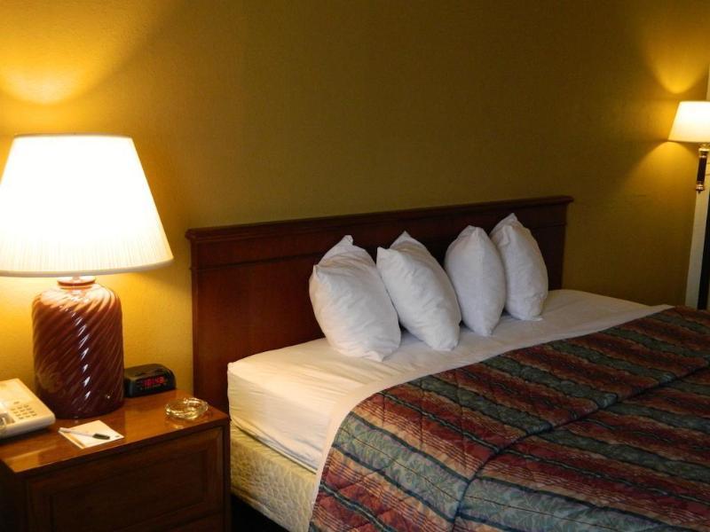 Quality Inn & Conference Center Somerset Zewnętrze zdjęcie