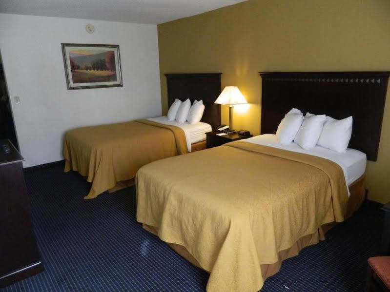 Quality Inn & Conference Center Somerset Zewnętrze zdjęcie